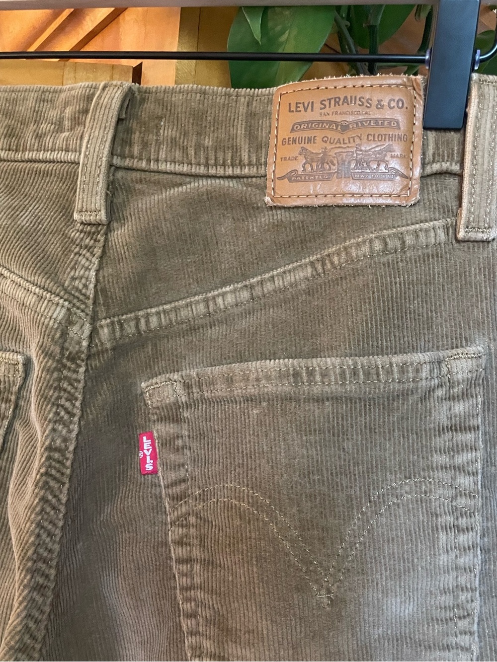 Levi's Women’s Corduroy Pants in Tan